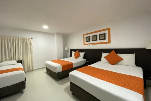 HABITACIÓN CUÁDRUPLE
