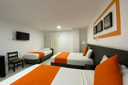 HABITACIÓN QUÍNTUPLE